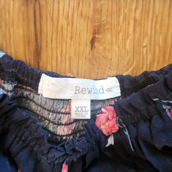 Romantic Cap sleeve floral dress - Picture 5 of 5